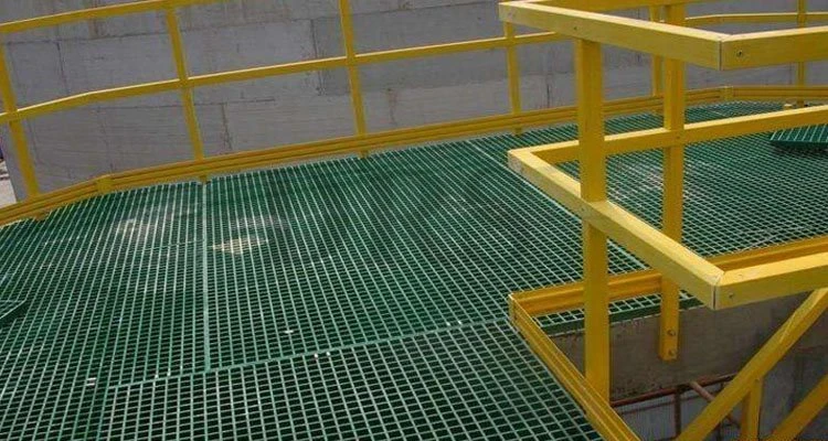 antislip-gritted-frp-grating-industry-fiberglass-FRP2
